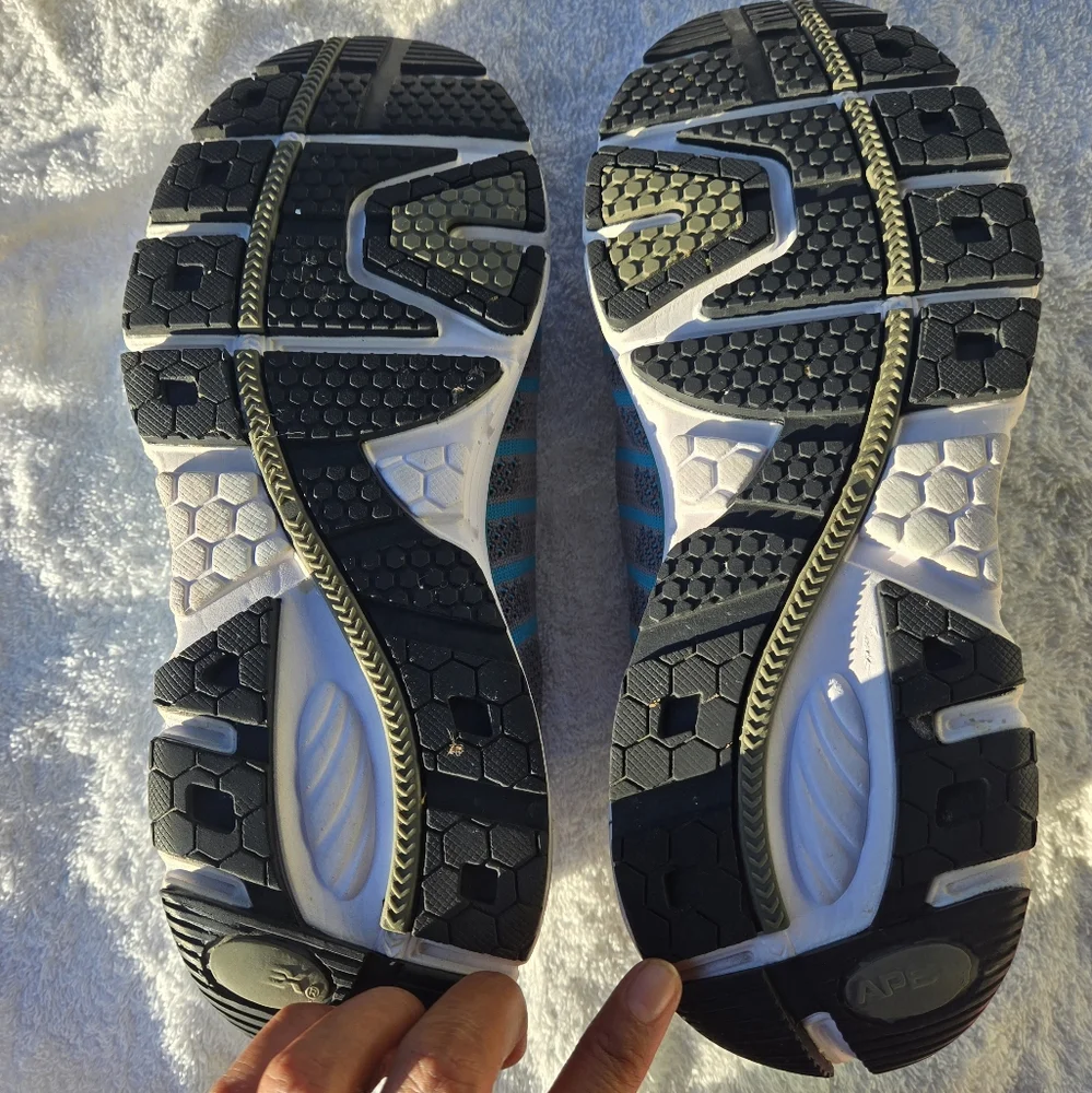 Apex Teal and Gray Sneakers‎